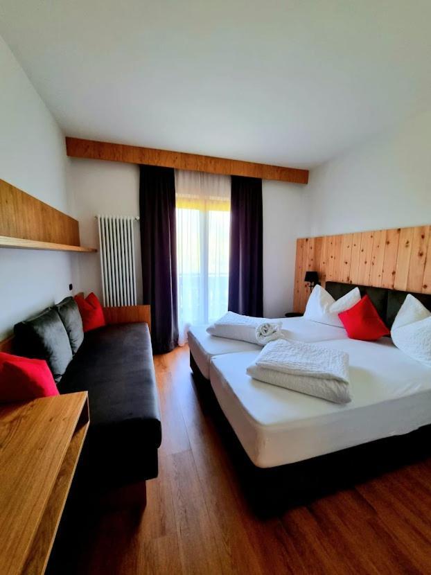 Hotel Brueckenwirt - Al Ponte Montagna Ngoại thất bức ảnh