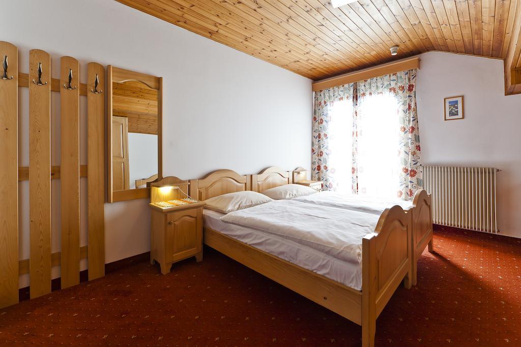Hotel Brueckenwirt - Al Ponte Montagna Phòng bức ảnh